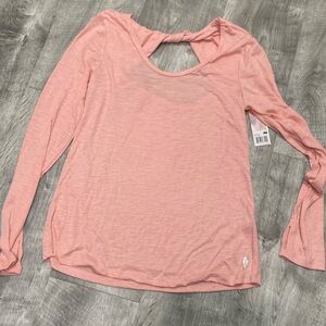 Long sleeve, twist back, workout shirt